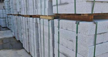 汕尾芝麻白路牙石，路侧石