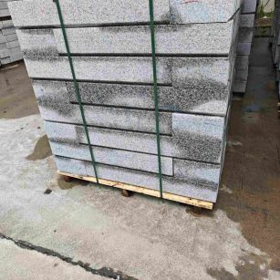 汕尾芙蓉白路牙石，马路牙子