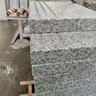 汕尾芝麻白楼梯踏步