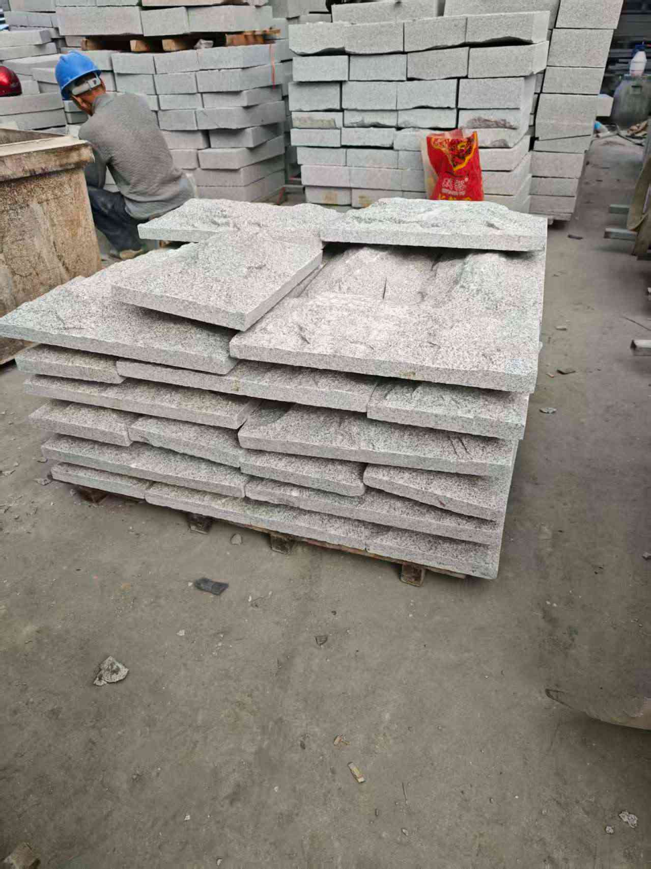 汕尾芝麻白蘑菇石，自然面